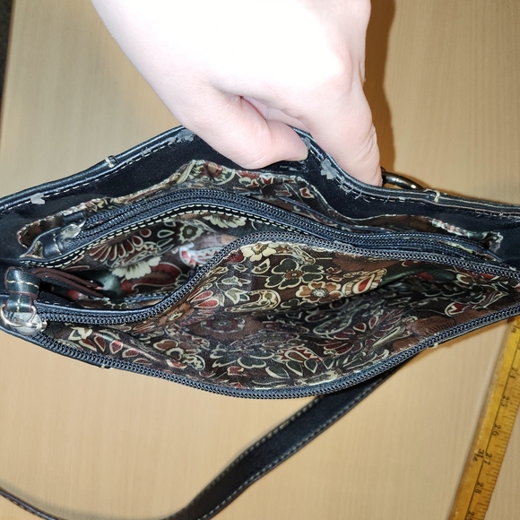 Tignanello Genuine Black Leather Crossbody Handbag Y2K - Picture 2 of 10